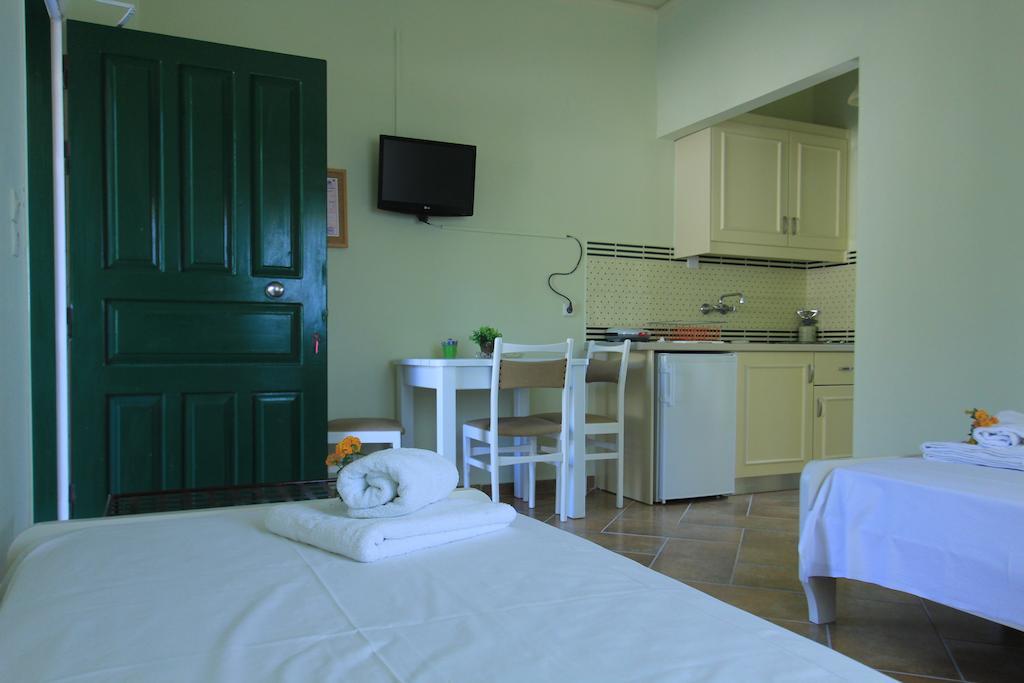 Iliobasilema Studios & Apartments Fiskardo Zimmer foto