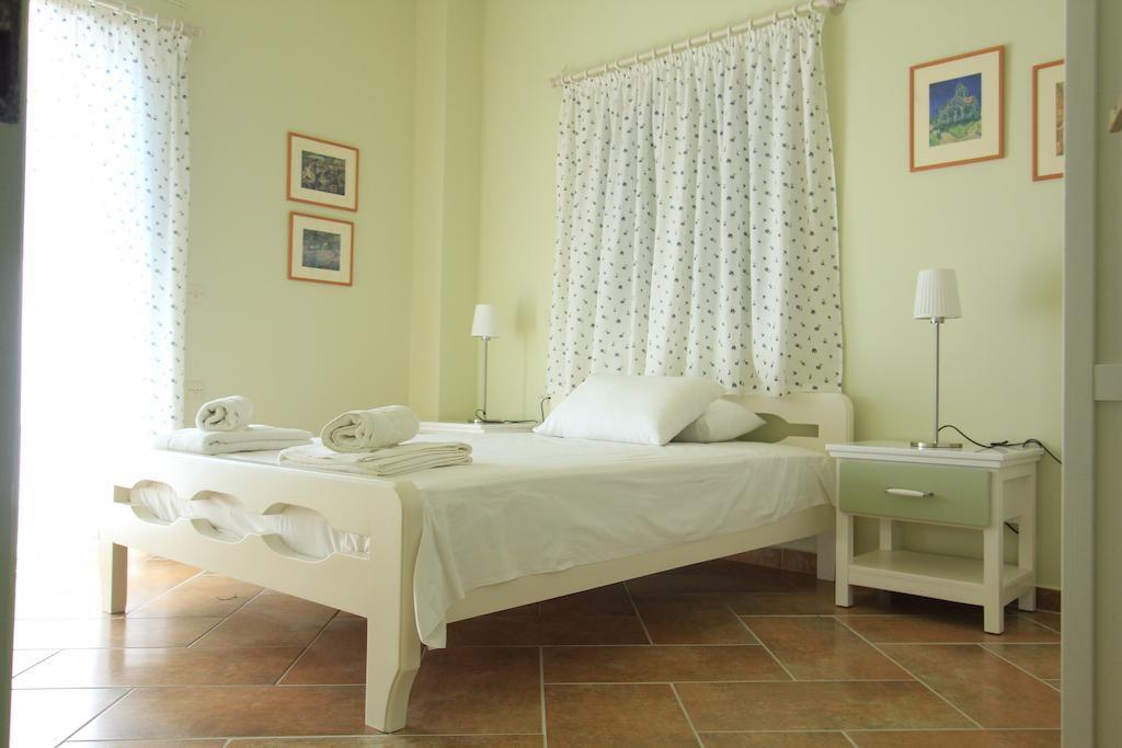 Iliobasilema Studios & Apartments Fiskardo Zimmer foto